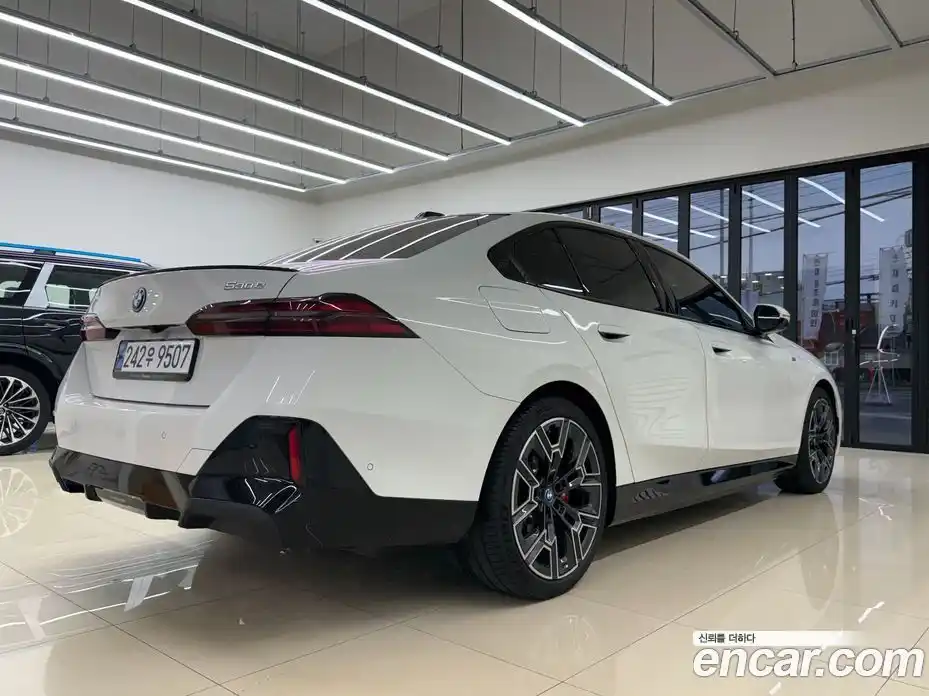 BMW 5-Series 2024 2.0 Автомат в Москве № 187948, фото 8