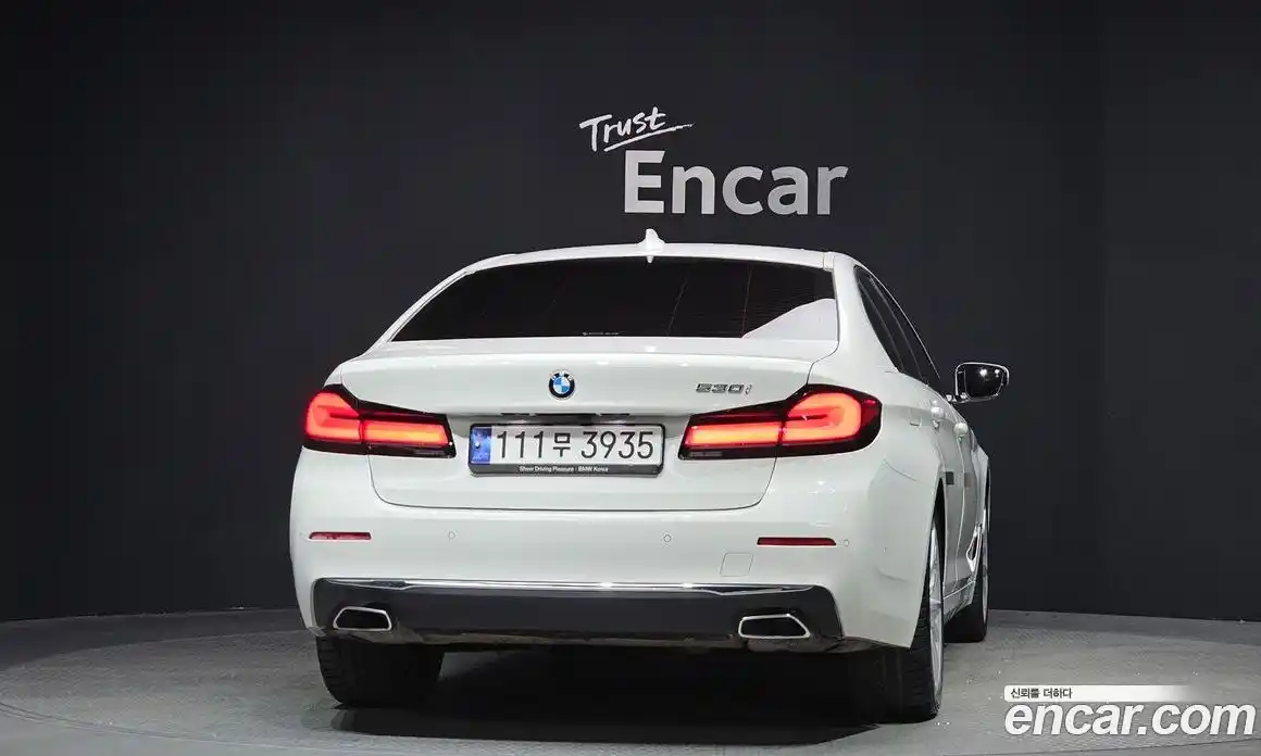 BMW 5-Series 2023 2.0 Автомат в Москве № 189146, фото 4