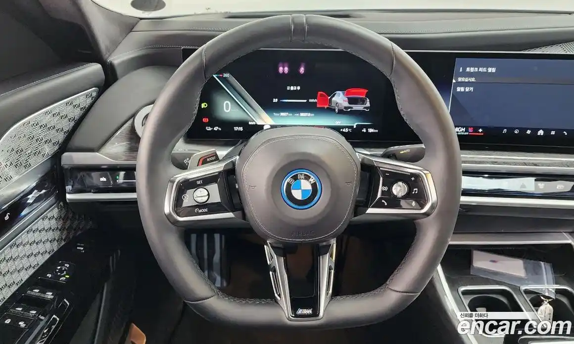 BMW i7 2023 0.3 Автомат в Москве № 189495, фото 1