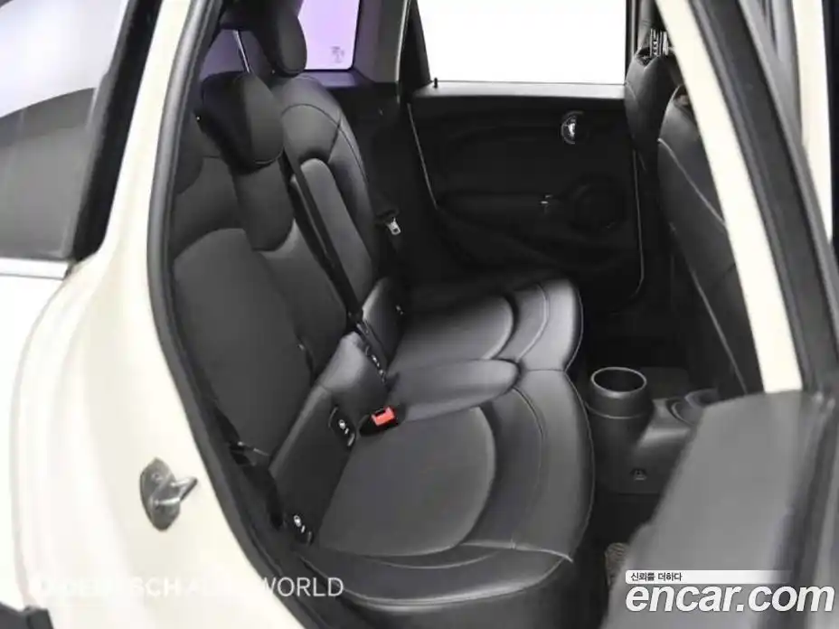 Mini Cooper 2015 1.5 Автомат в Москве № 190642, фото 12