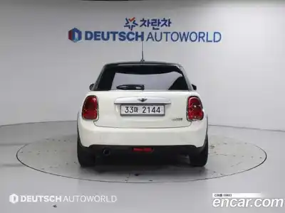 Mini Cooper 2015 1.5 Автомат в Москве № 190642, миниатюра 4