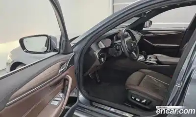 BMW 5-Series 2020 2.0 Автомат в Москве № 191046, миниатюра 7