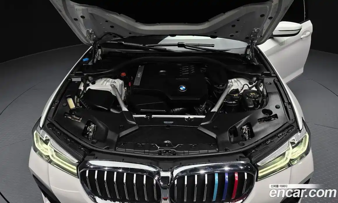 BMW 5-Series 2023 2.0 Автомат в Москве № 192280, фото 12