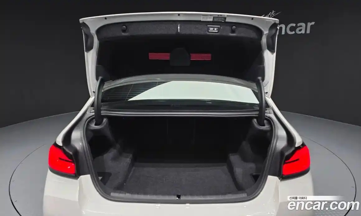 BMW 5-Series 2023 2.0 Автомат в Москве № 192280, фото 13