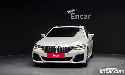 BMW 5-Series 2023 2.0 Автомат в Москве № 192280, миниатюра 2