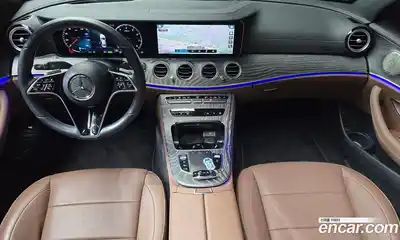 Mercedes-Benz E-Class 2023 2.0 Автомат в Москве № 192425, миниатюра 11