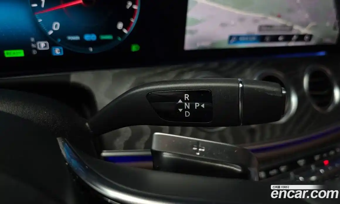 Mercedes-Benz E-Class 2023 2.0 Автомат в Москве № 192425, фото 16