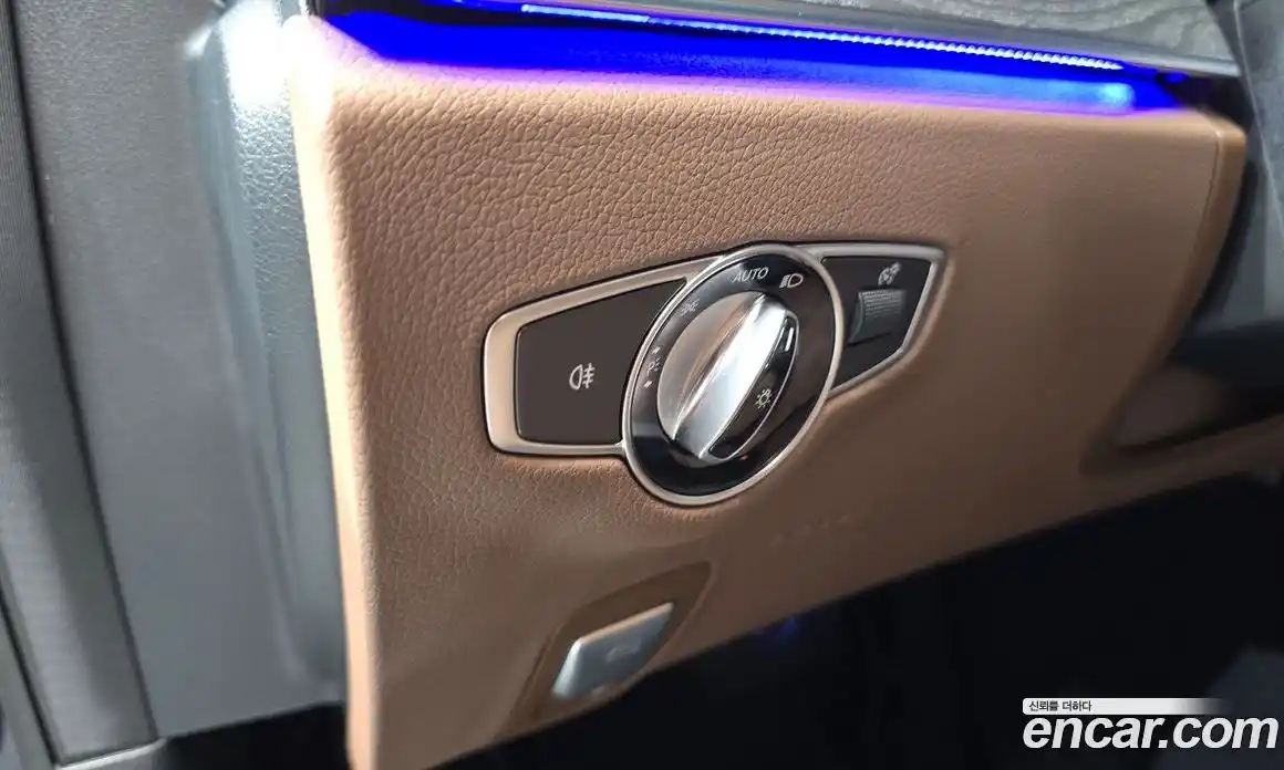 Mercedes-Benz E-Class 2023 2.0 Автомат в Москве № 192425, фото 20