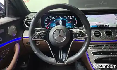 Mercedes-Benz E-Class 2023 2.0 Автомат в Москве № 192425, миниатюра 8