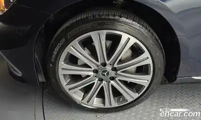 Mercedes-Benz E-Class 2023 2.0 Автомат в Москве № 192425, миниатюра 10