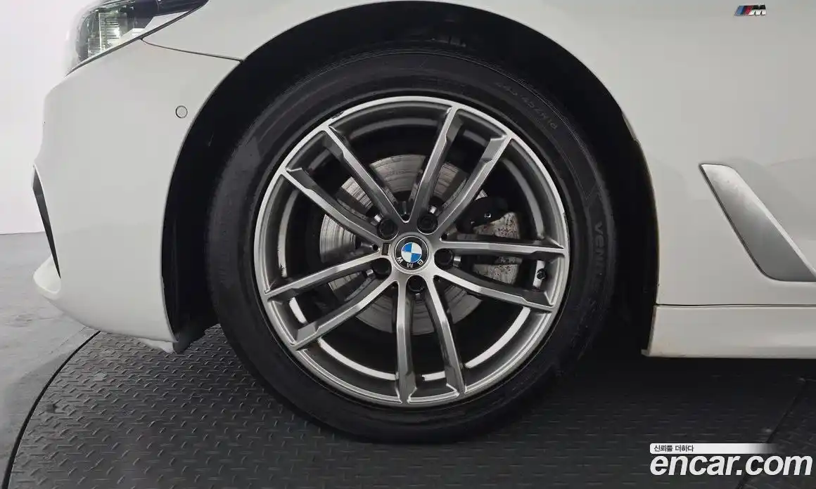 BMW 5-Series 2020 2.0 Автомат в Москве № 192635, фото 4