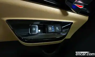 Kia Canival 2023 3.5 Автомат в Москве № 19295, миниатюра 11