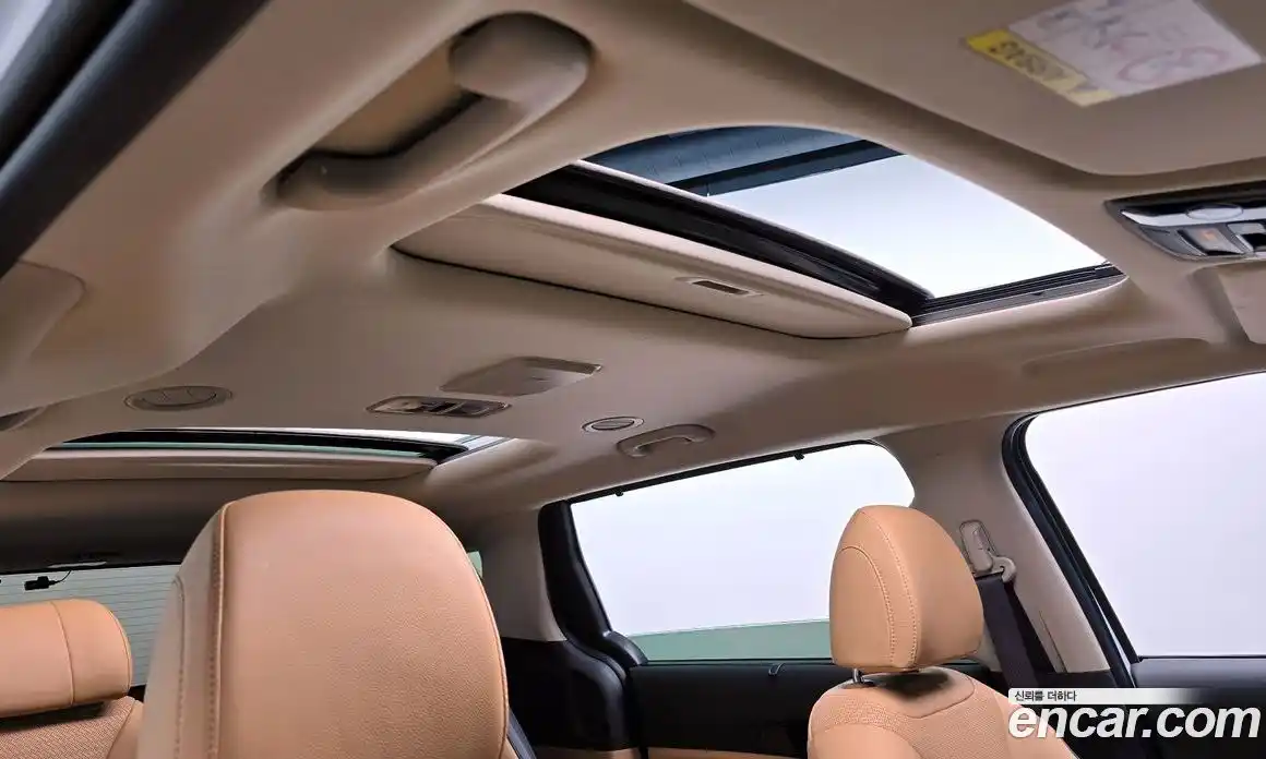 Kia Canival 2023 3.5 Автомат в Москве № 19295, фото 15