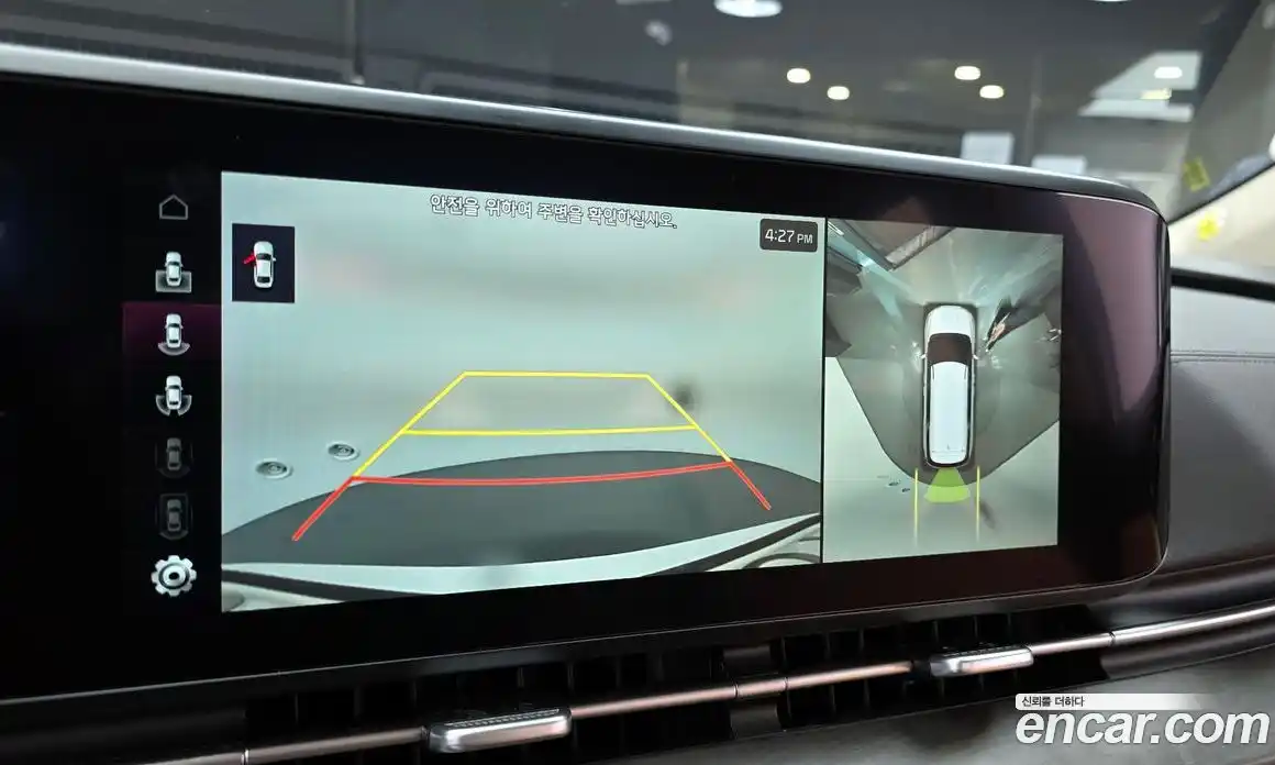 Kia Canival 2023 3.5 Автомат в Москве № 19295, фото 3