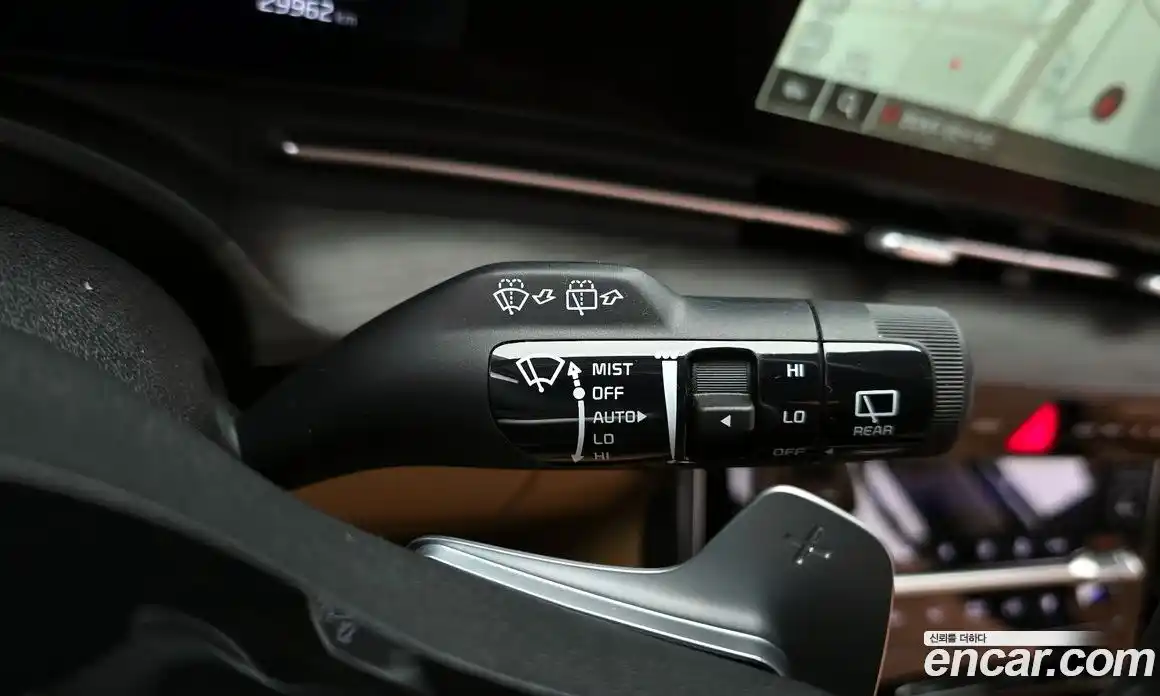 Kia Canival 2023 3.5 Автомат в Москве № 19295, фото 8