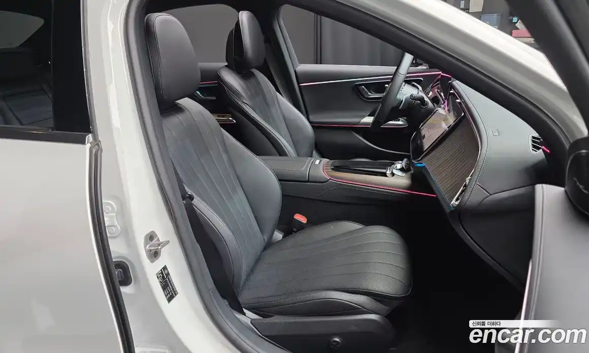 Mercedes-Benz E-Class 2025 2.0 Автомат в Москве № 193861, фото 12