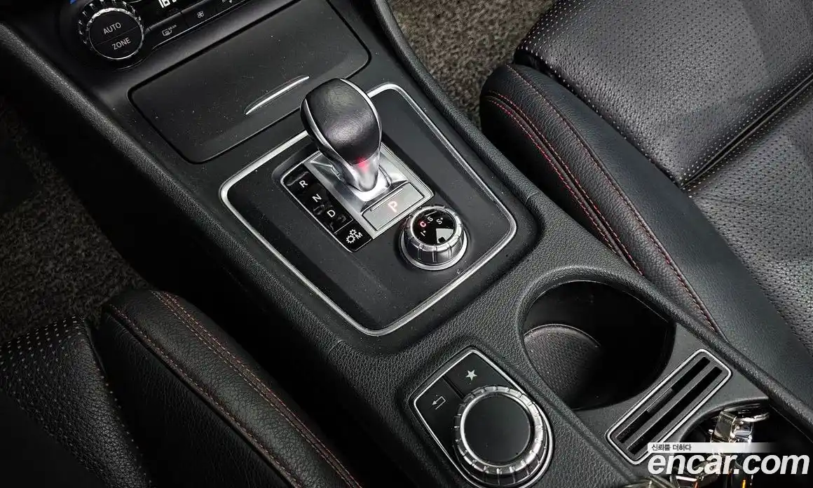 Mercedes-Benz CLA-Class 2016 2.0 Автомат в Москве № 195038, фото 8