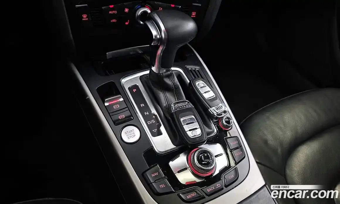 Audi A4 2015 2.0 Автомат в Москве № 196694, фото 9