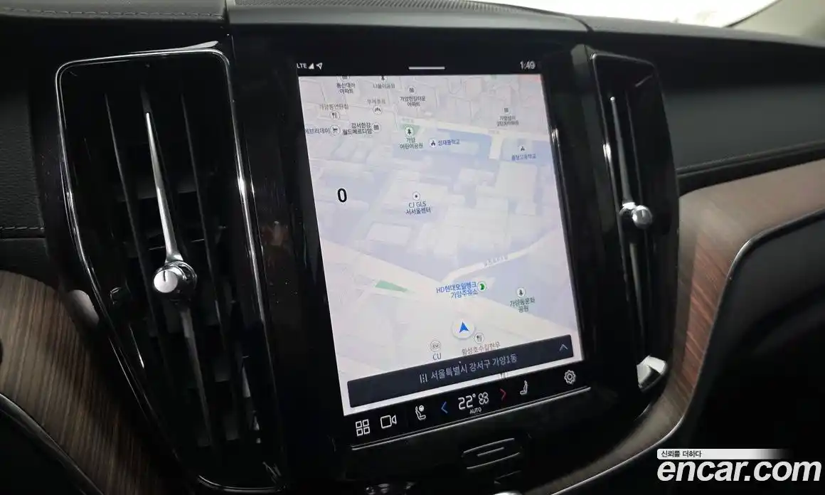 Volvo XC60 2023 2.0 Автомат в Москве № 196961, фото 15