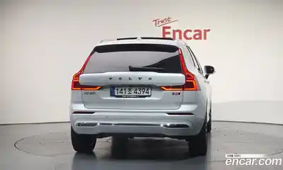 Volvo XC60 2023 2.0 Автомат в Москве № 196961, миниатюра 4