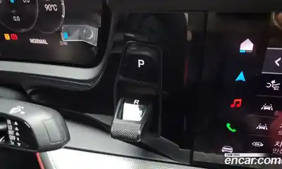 Porsche Cayenne 2024 3.0 Автомат в Москве № 197213, миниатюра 9