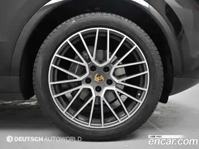 Porsche Cayenne 2023 3.0 Автомат в Москве № 197793, миниатюра 5