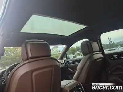 Porsche Cayenne 2023 3.0 Автомат в Москве № 197837, миниатюра 12