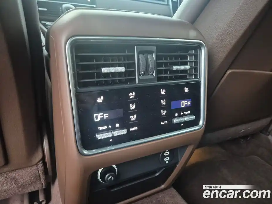 Porsche Cayenne 2023 3.0 Автомат в Москве № 197837, фото 15