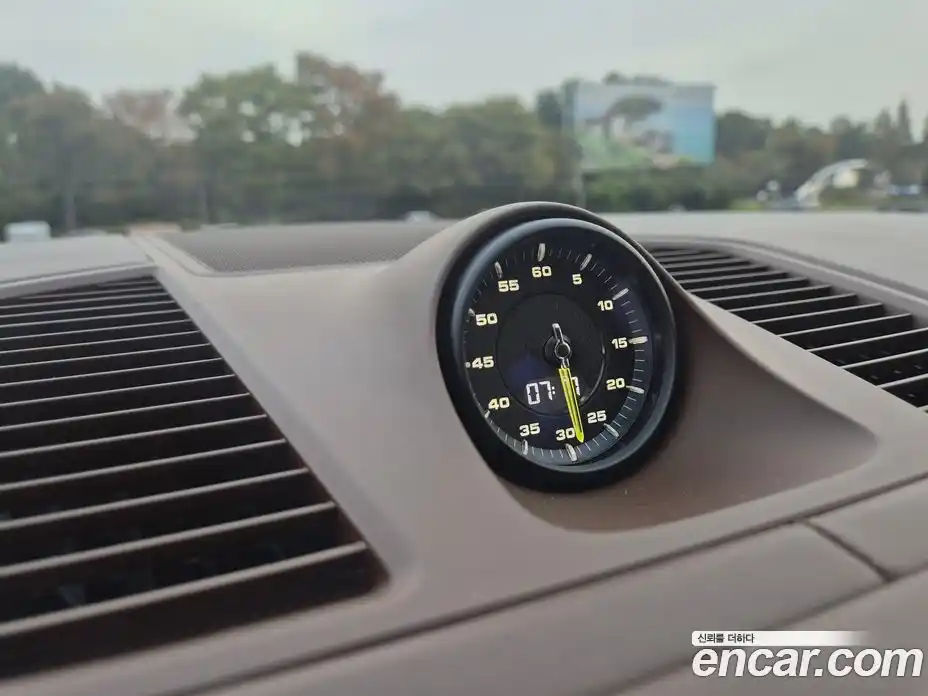 Porsche Cayenne 2023 3.0 Автомат в Москве № 197837, фото 16