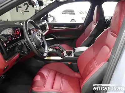 Porsche Cayenne 2024 3.0 Автомат в Москве № 197871, миниатюра 10