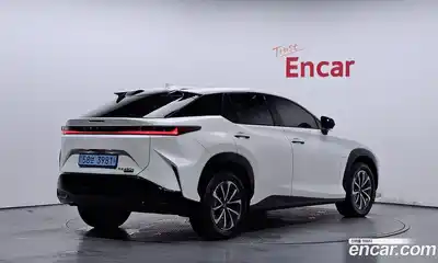 Lexus RZ 2023 0.2 Автомат в Москве № 198880, миниатюра 2