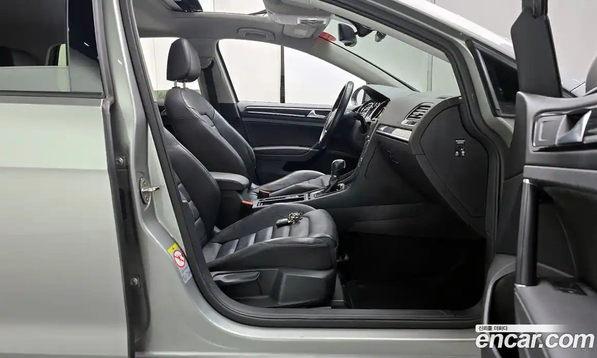 Volkswagen Golf 2014 2.0 Автомат в Москве № 199142, фото 6