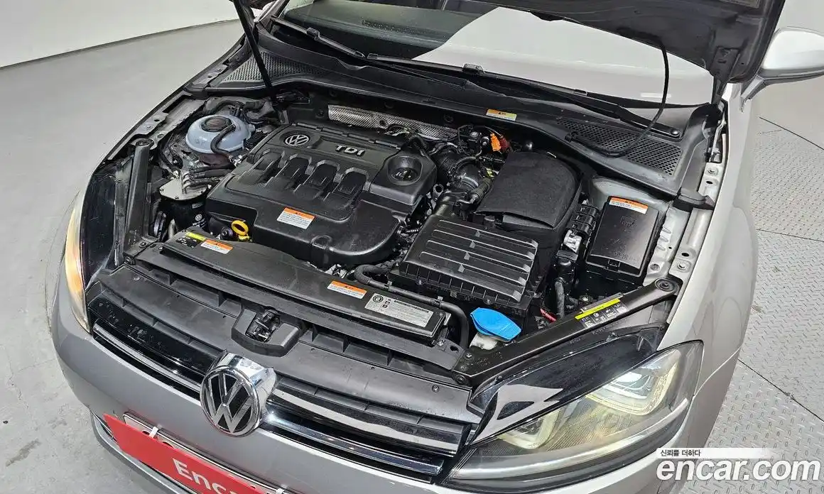 Volkswagen Golf 2014 2.0 Автомат в Москве № 199142, фото 7