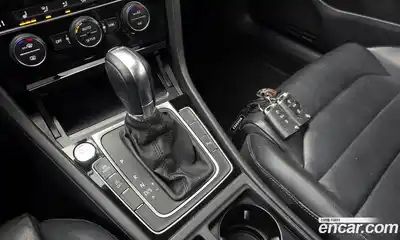 Volkswagen Golf 2014 2.0 Автомат в Москве № 199142, миниатюра 9