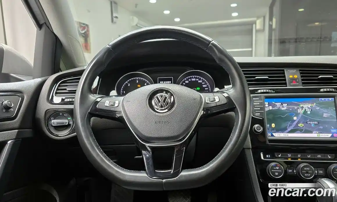 Volkswagen Golf 2014 2.0 Автомат в Москве № 199142, фото 10