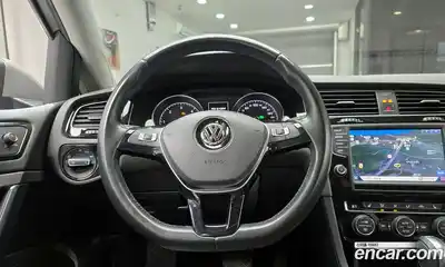 Volkswagen Golf 2014 2.0 Автомат в Москве № 199142, миниатюра 10