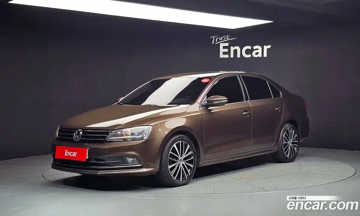 Volkswagen Jetta 2015 2.0 Автомат в Москве № 201523, фото 1