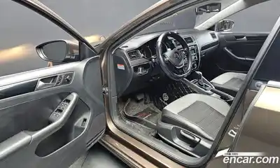 Volkswagen Jetta 2015 2.0 Автомат в Москве № 201523, миниатюра 11