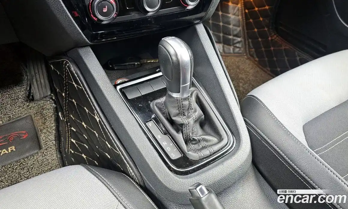 Volkswagen Jetta 2015 2.0 Автомат в Москве № 201523, фото 9