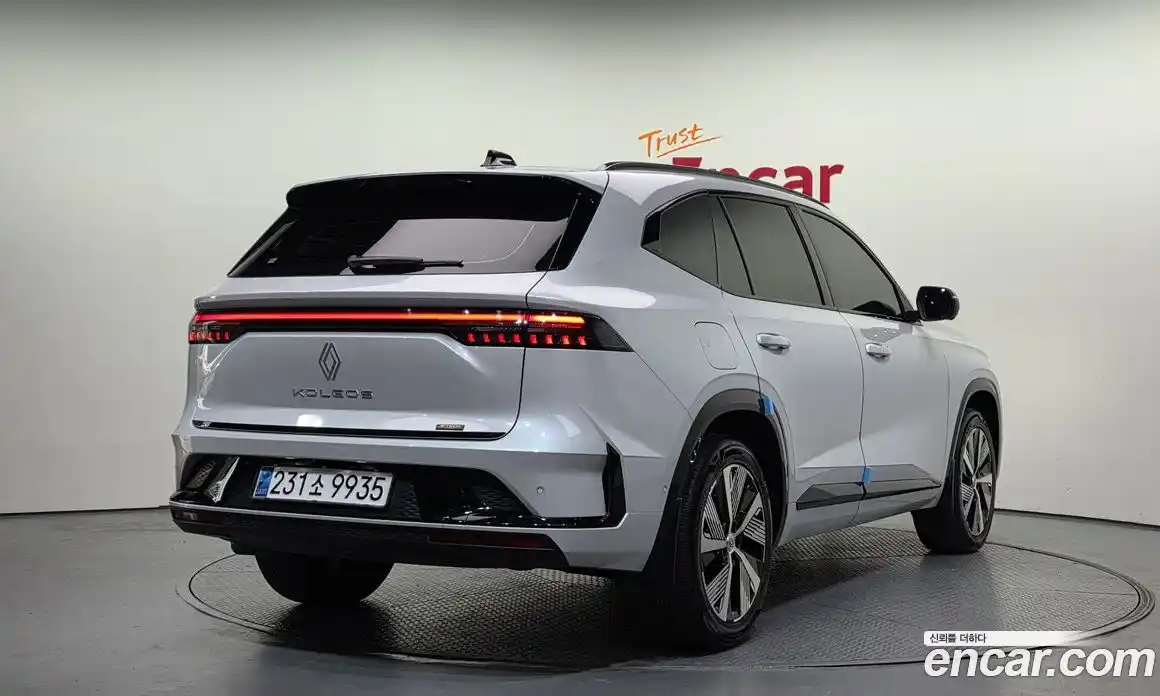 Renault Grand Koleos 2025 1.5 Автомат в Москве № 206441, фото 3