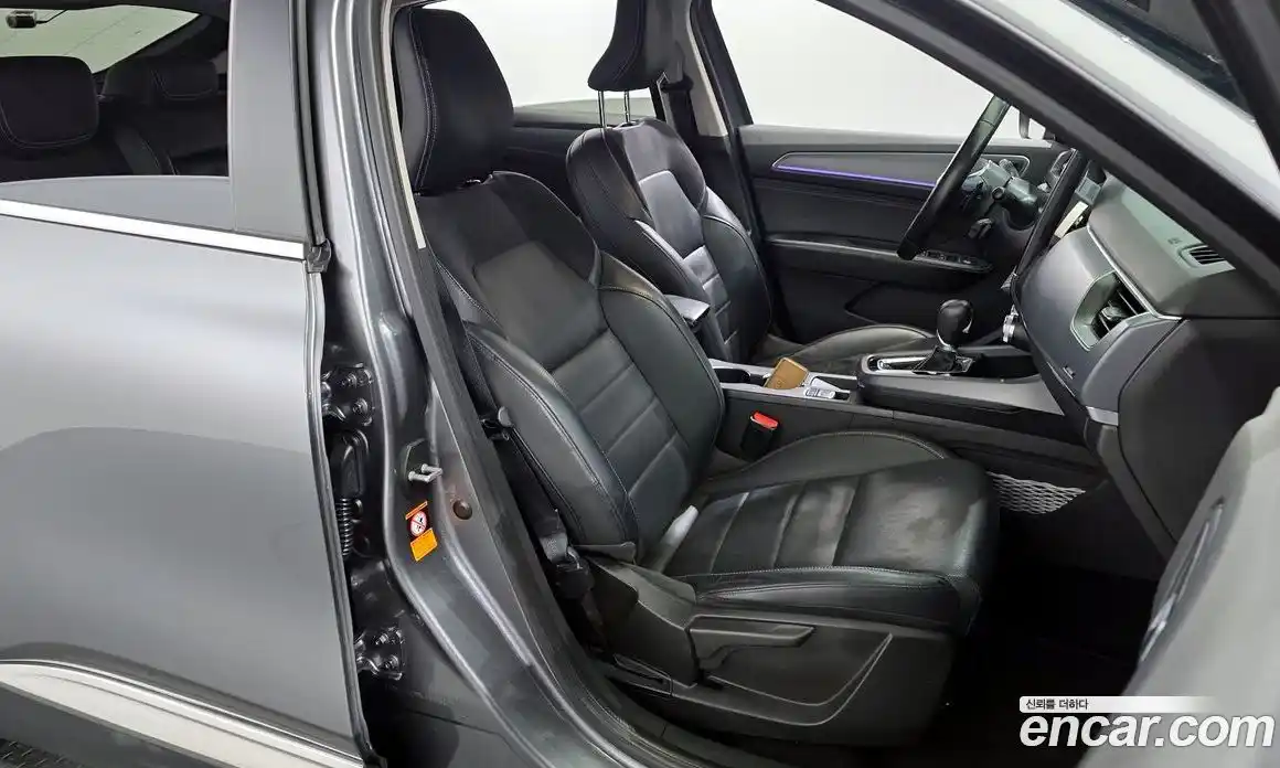 Renault XM3 2020 1.3 Автомат в Москве № 209185, фото 17