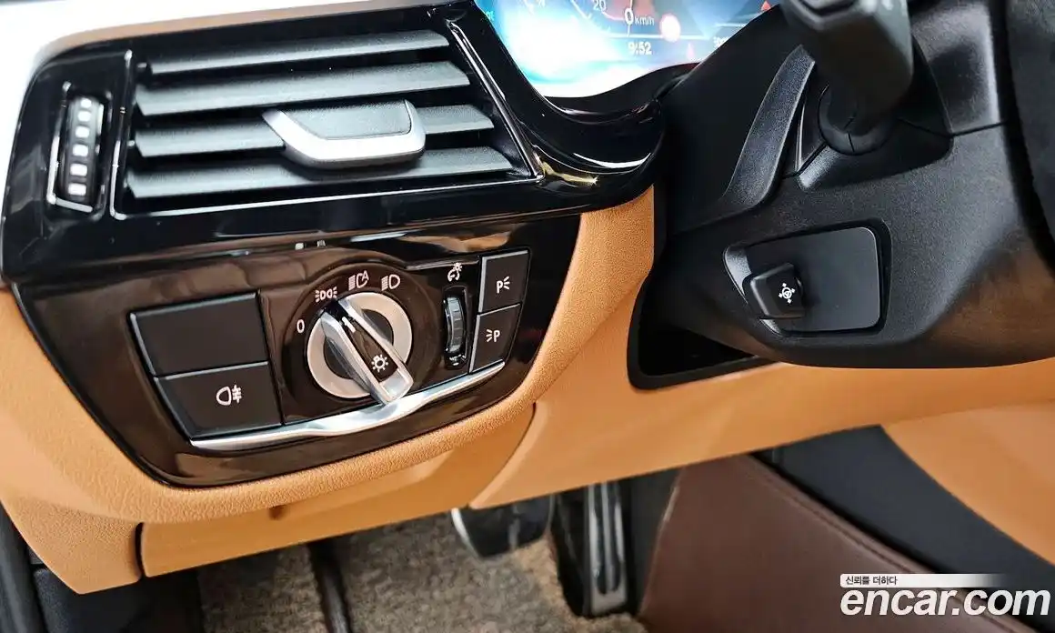 BMW 5-Series 2023 2.0 Автомат в Москве № 210900, фото 16