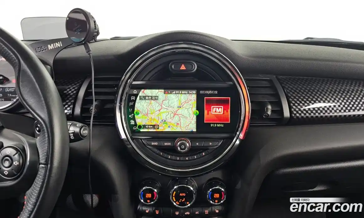 Mini Cooper 2019 2.0 Автомат в Москве № 211100, фото 14