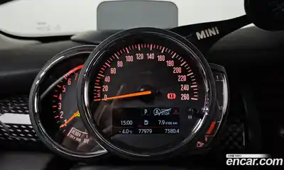 Mini Cooper 2019 2.0 Автомат в Москве № 211100, миниатюра 8