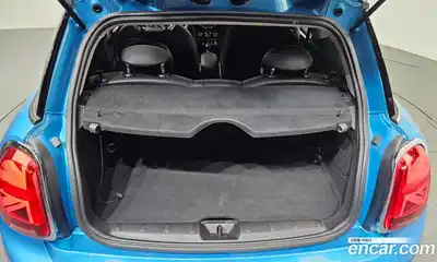 Mini Cooper 2019 2.0 Автомат в Москве № 211100, миниатюра 10