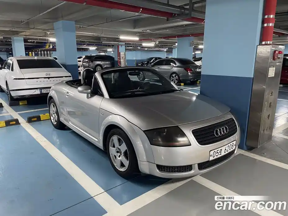 Audi TT 2002 1.8 Механическая в Москве № 211882, фото 3
