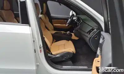 Volvo XC90 2023 2.0 Автомат в Москве № 212881, миниатюра 11