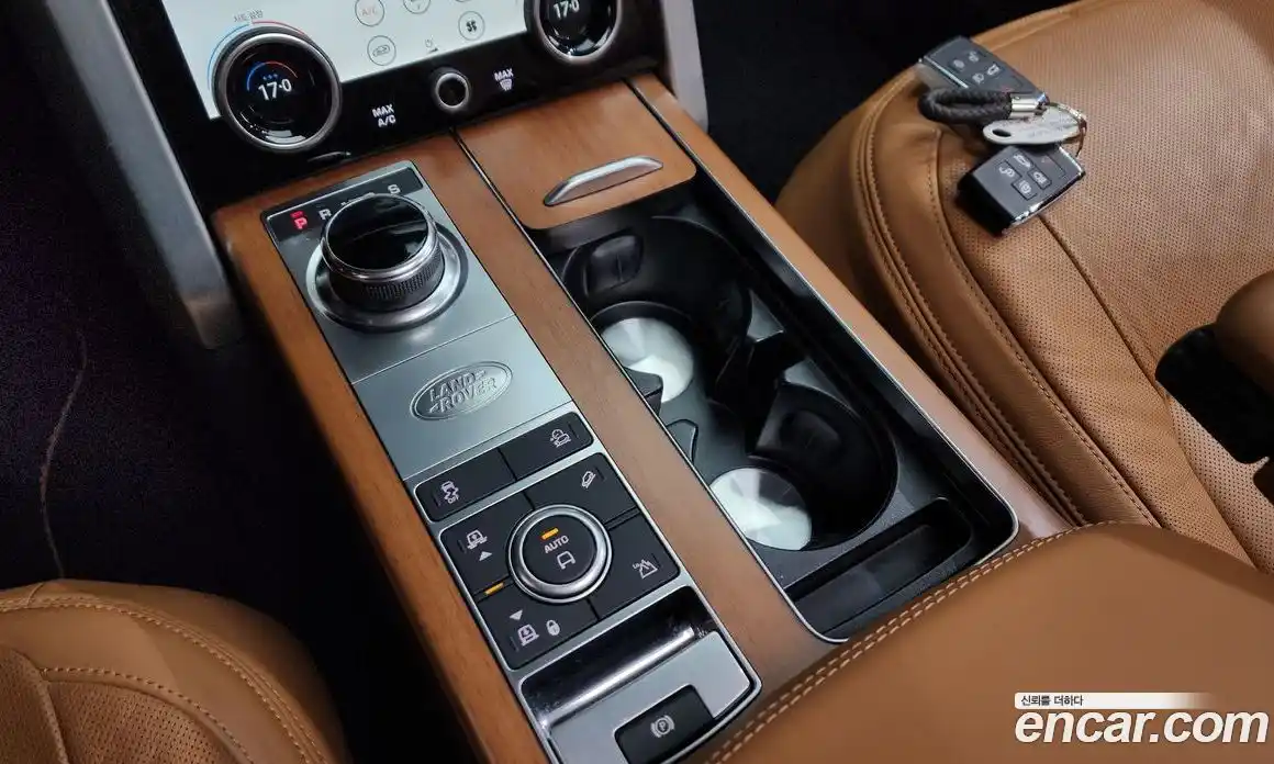 Land Rover Range-Rover 2021 5.0 Автомат в Москве № 213645, фото 18