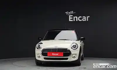 Mini Cooper 2021 1.5 Автомат в Москве № 214110, миниатюра 3