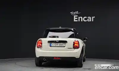 Mini Cooper 2021 1.5 Автомат в Москве № 214110, миниатюра 4